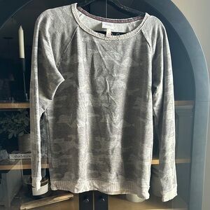 Knox Rose Gray Camo Long Sleeve Tee